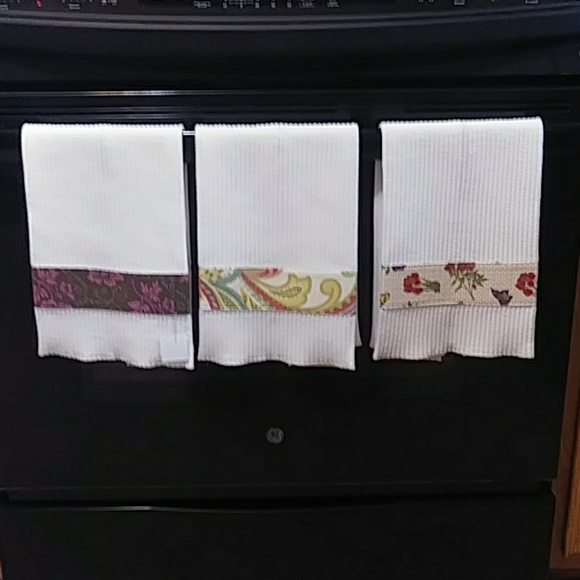 Handmade dish towels. - Picture 5 of 7